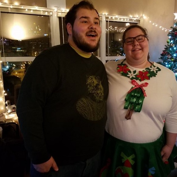 Meet your Posher, Hannah - Picture 2 of 4